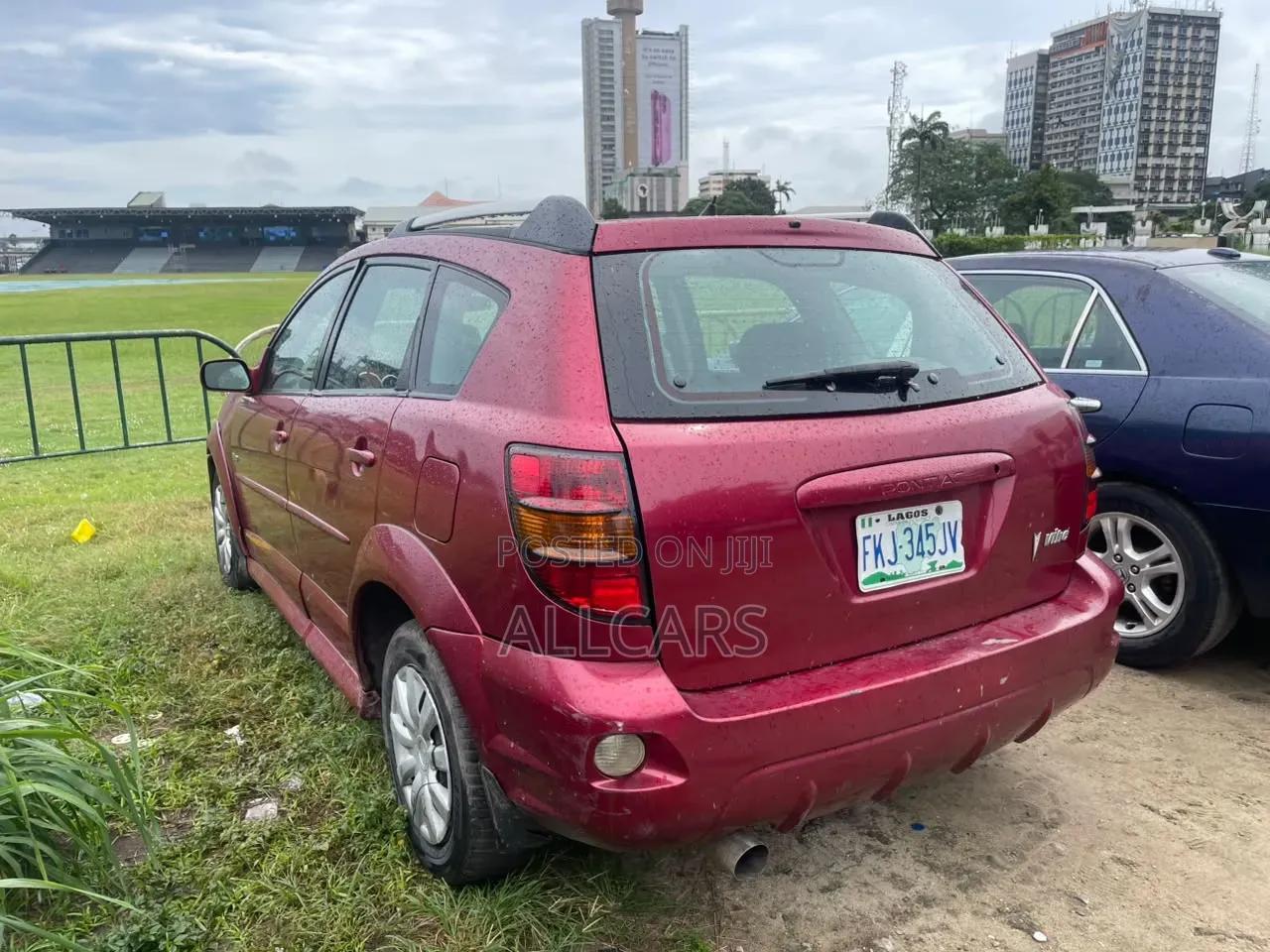 Pontiac Vibe 2005 Red