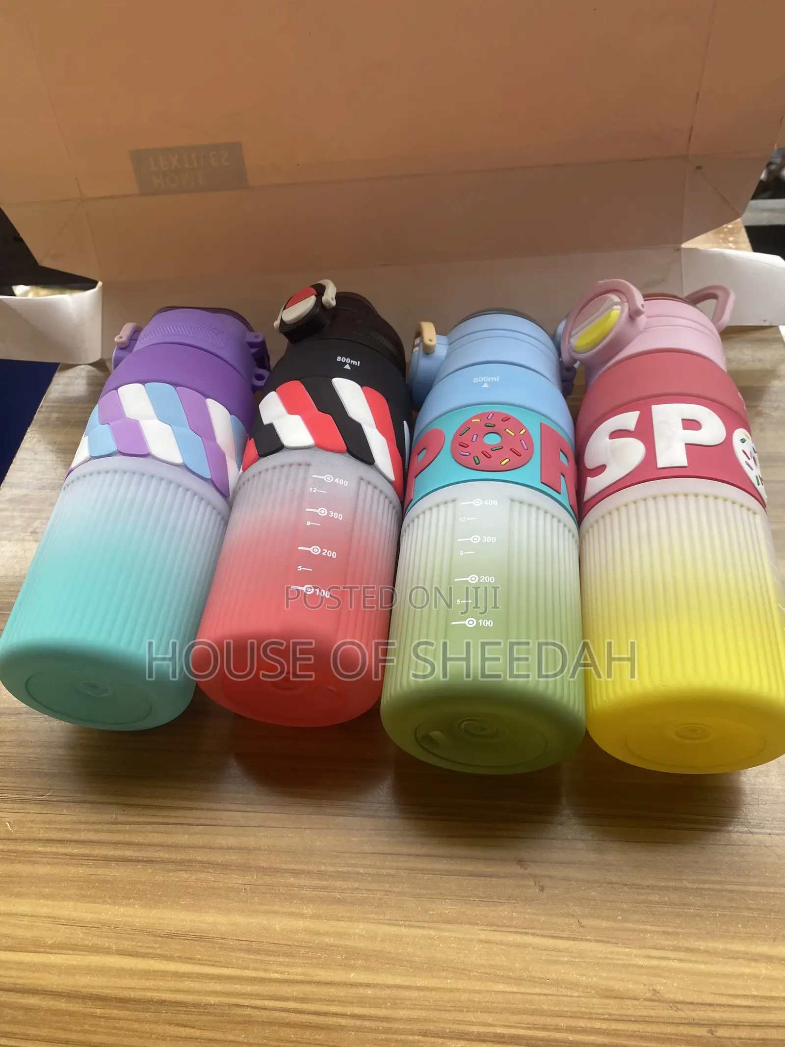 800ml Frosted Straw Water Bottle