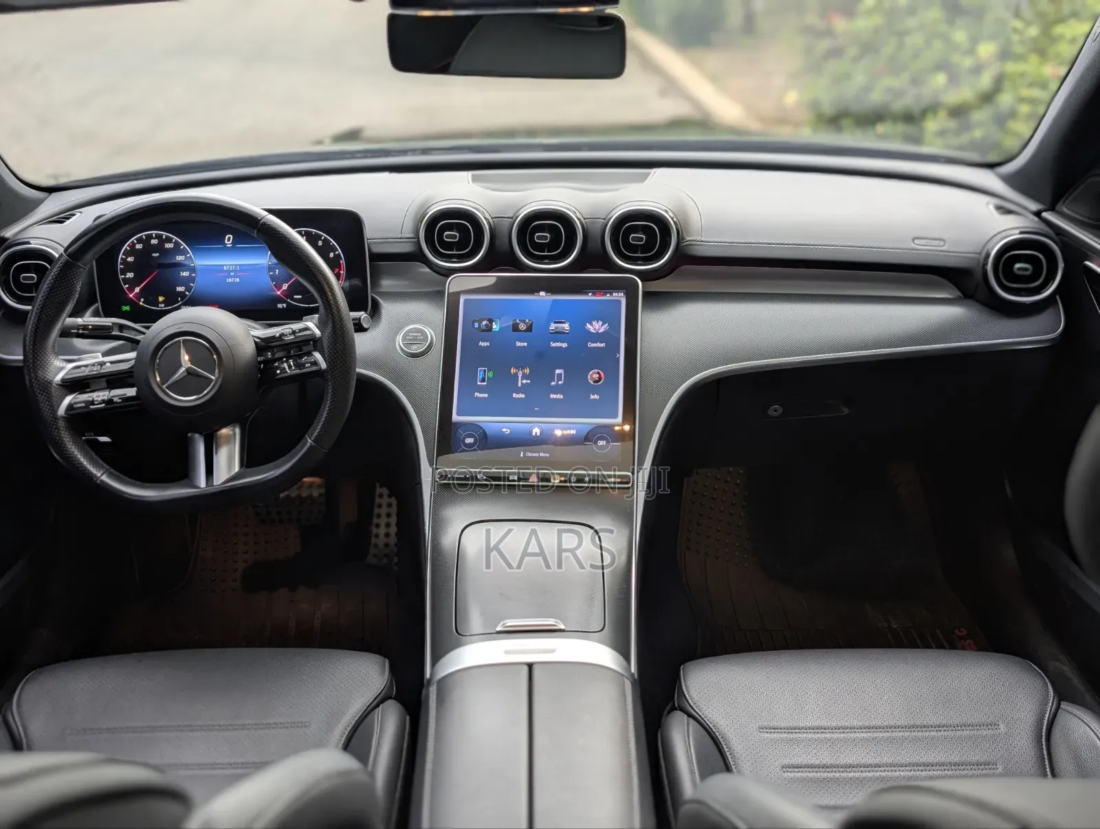 Mercedes-Benz C300 2024 Black