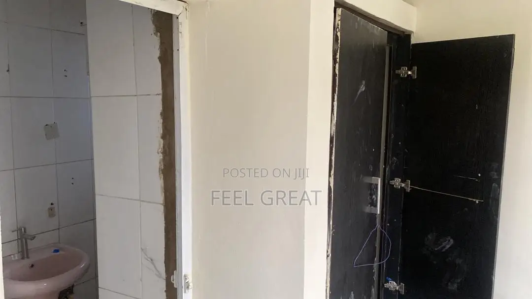 Furnished 1bdrm Apartment in Broadview Estate, Idu Industrial for rent