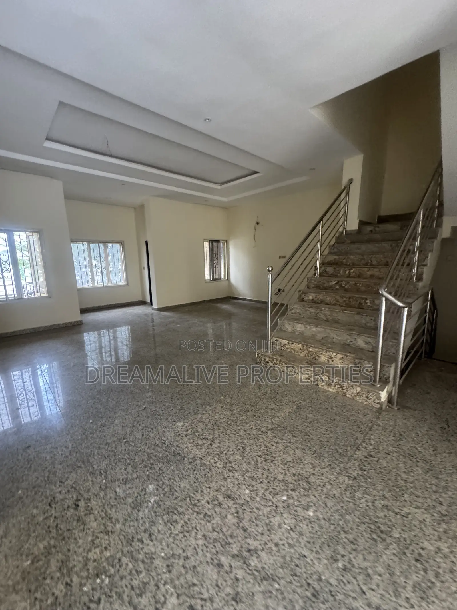 5bdrm Duplex in Maitama for rent