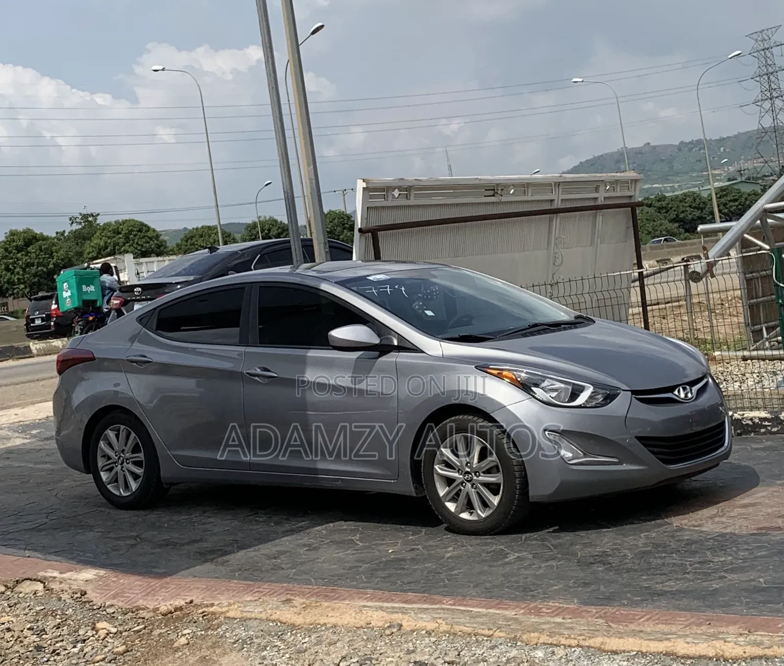 Hyundai Elantra 2015 Silver