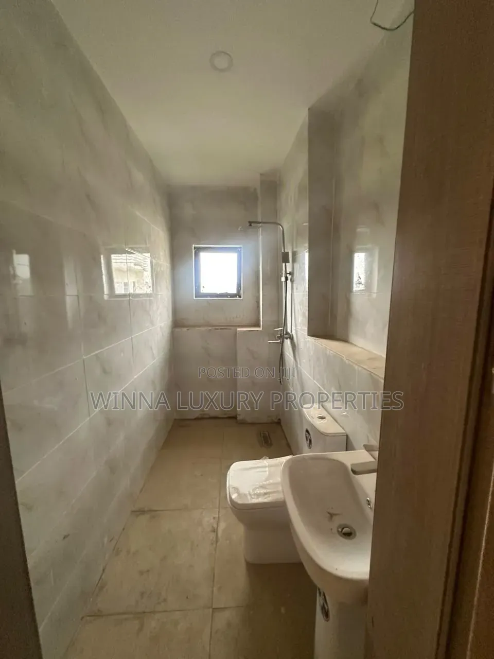 4bdrm Townhouse/Terrace in Asokoro for sale