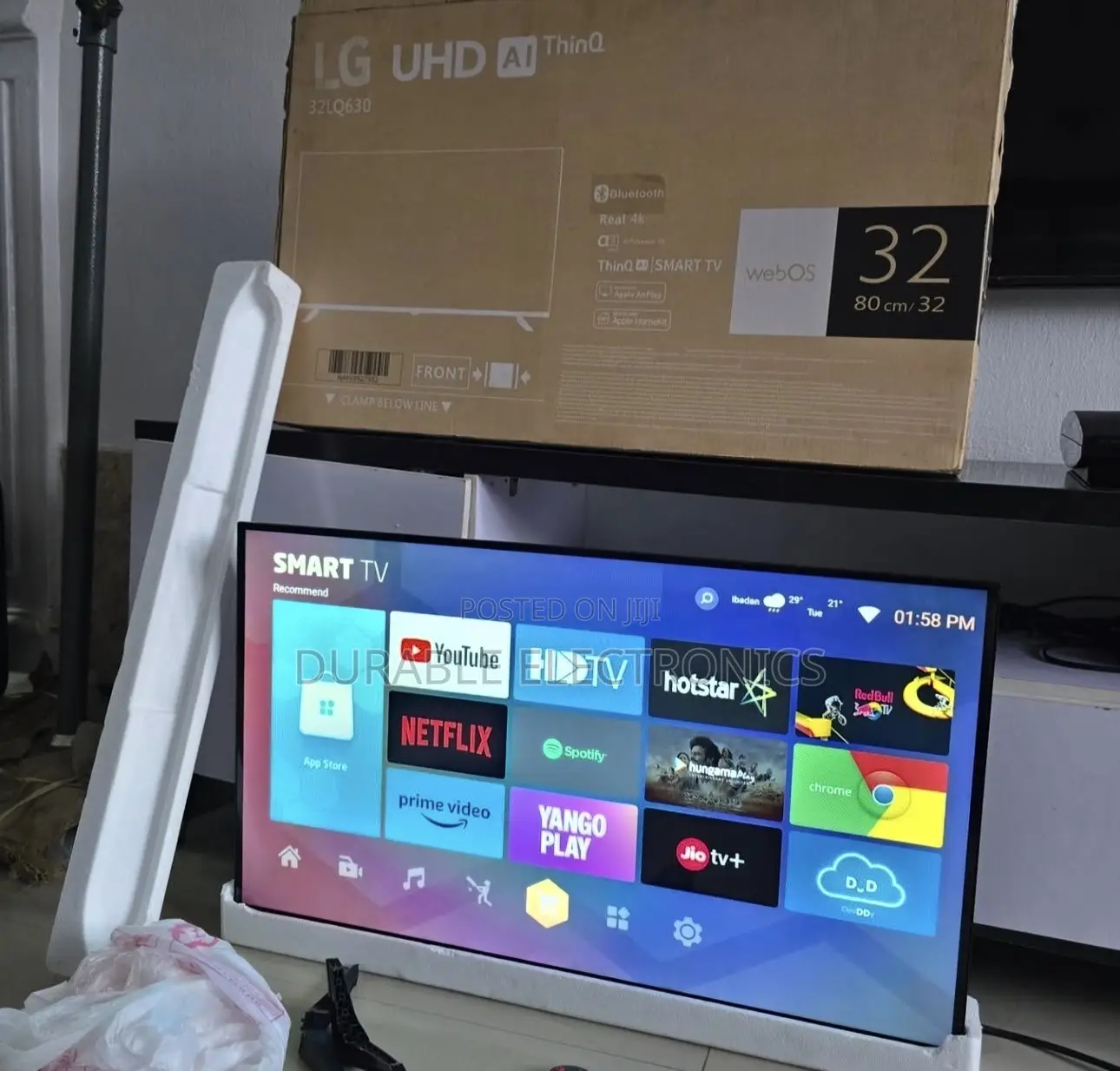 LG Smart TV 32 Inches