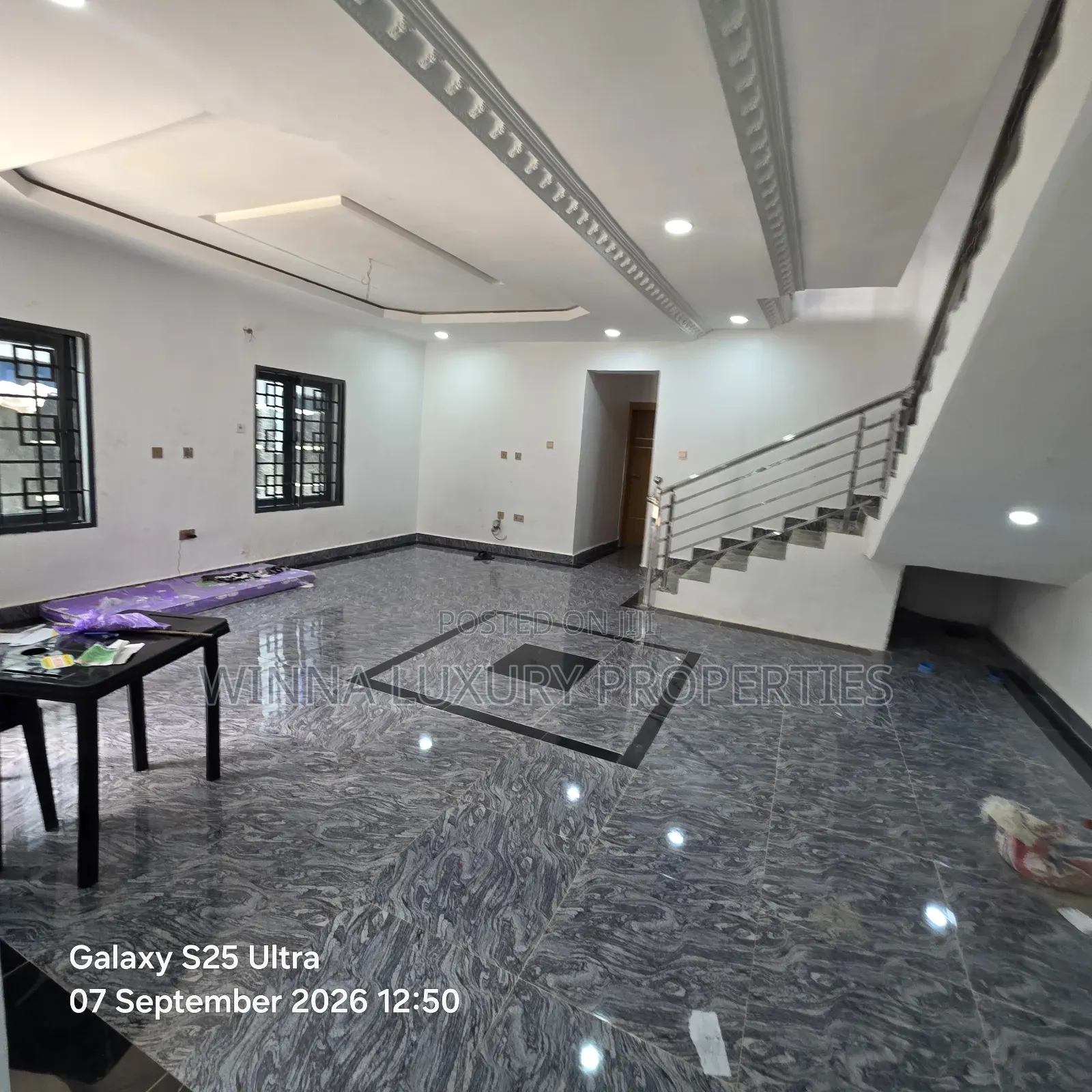 4bdrm Townhouse / Terrace in Palm Height Estate, Lugbe District