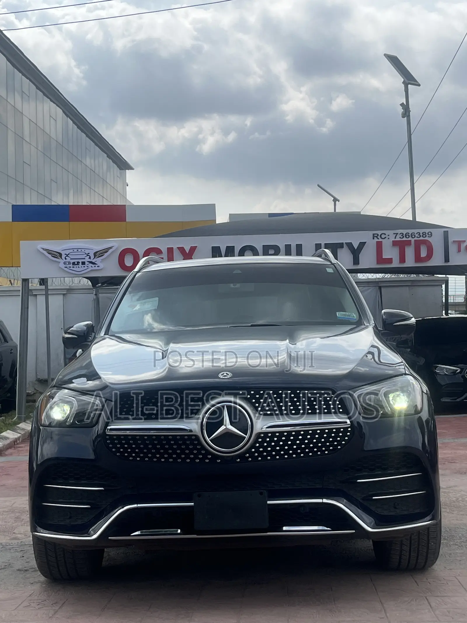 Mercedes-Benz GLE-Class 2019 Blue