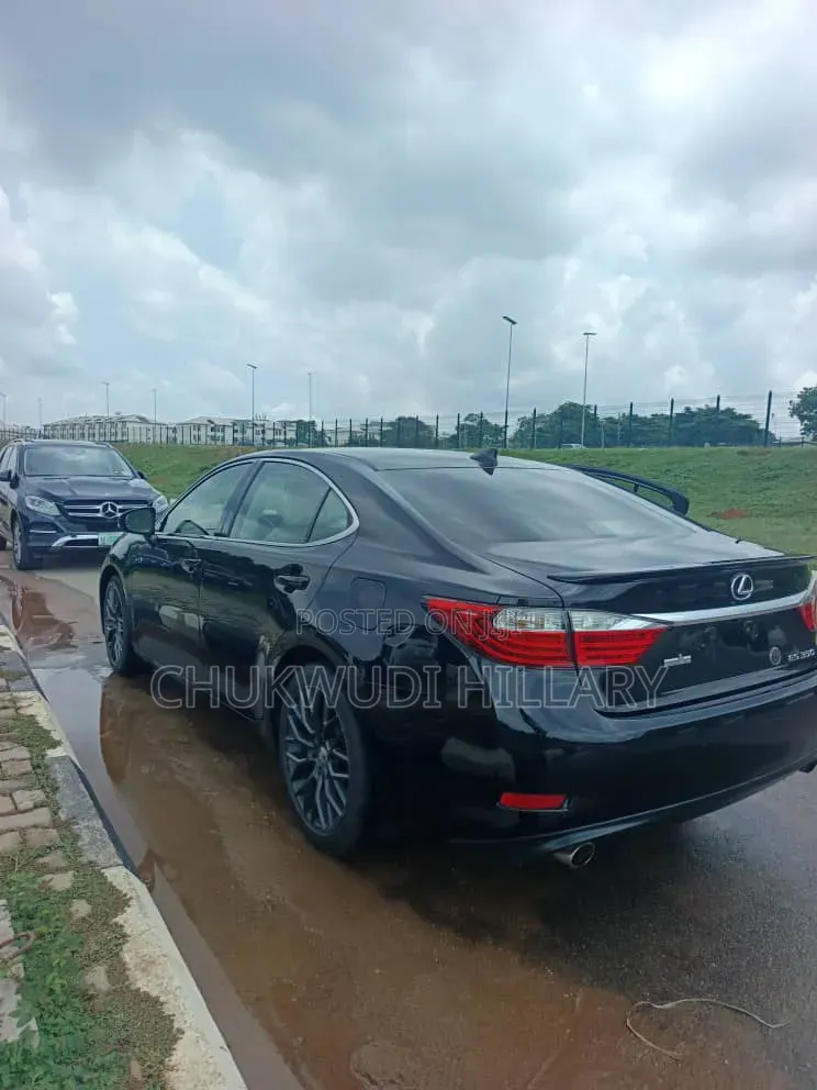 Lexus ES 2015 Black