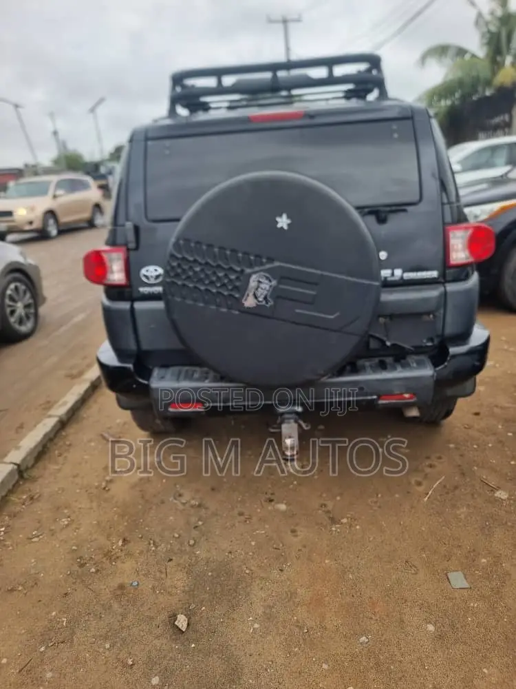 Toyota FJ Cruiser Base 4x4 2007 Black