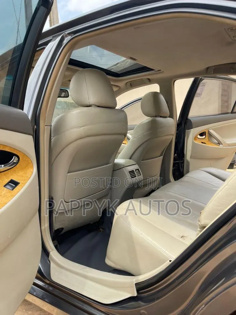 Toyota Camry 2008 Gray