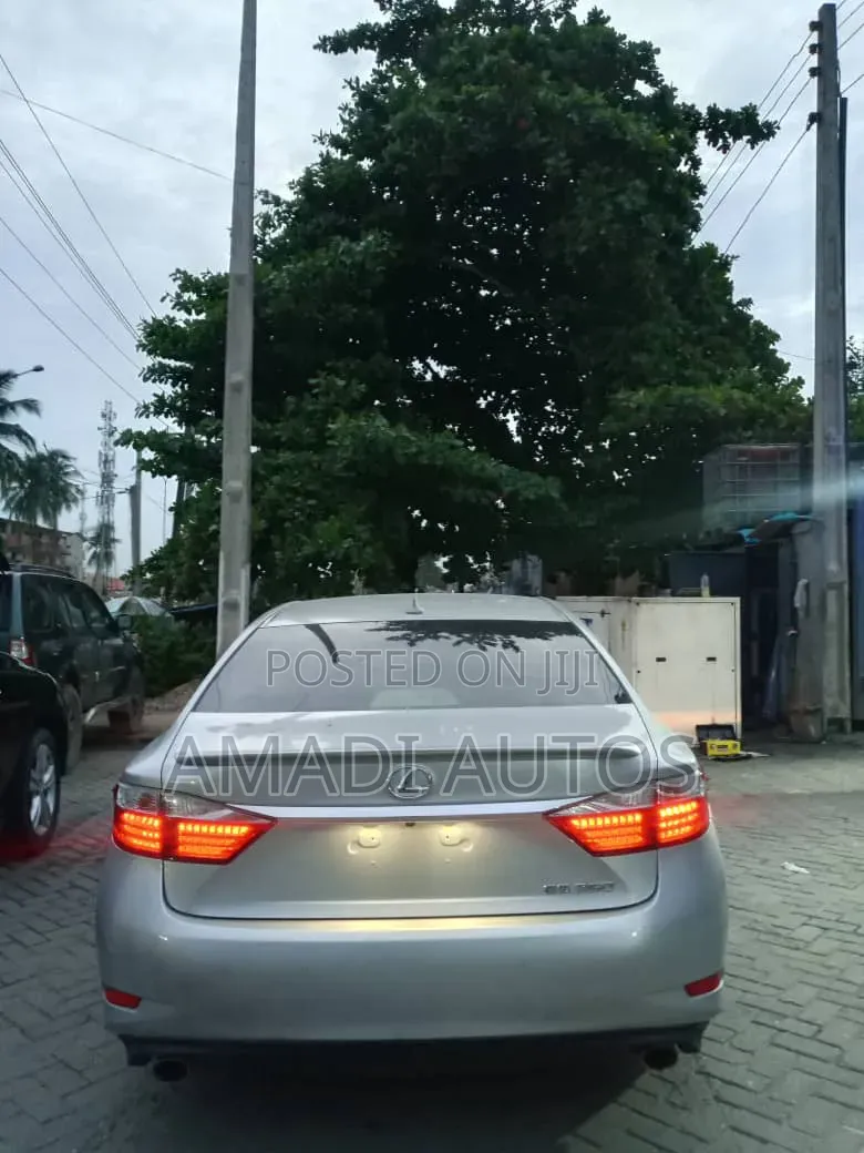 Lexus ES 350 FWD 2013 Silver