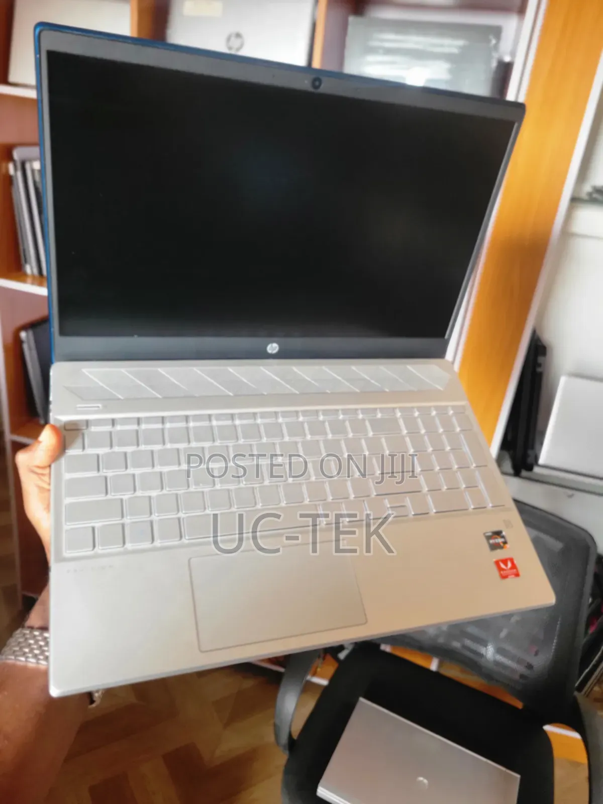 Laptop HP Pavilion 15 8GB AMD Ryzen 3 SSD 256GB