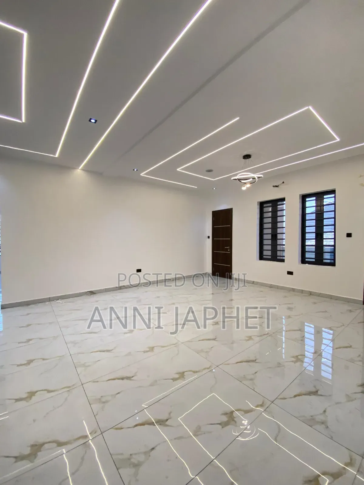 2bdrm Apartment in Ikate, Lagos Island / Lagos Island for sale