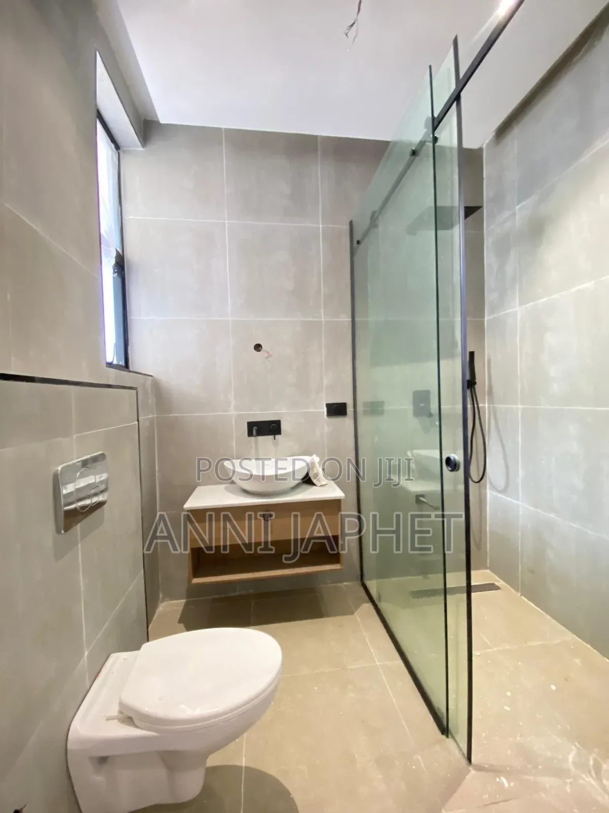 2bdrm Apartment in Ikate, Lagos Island / Lagos Island for sale