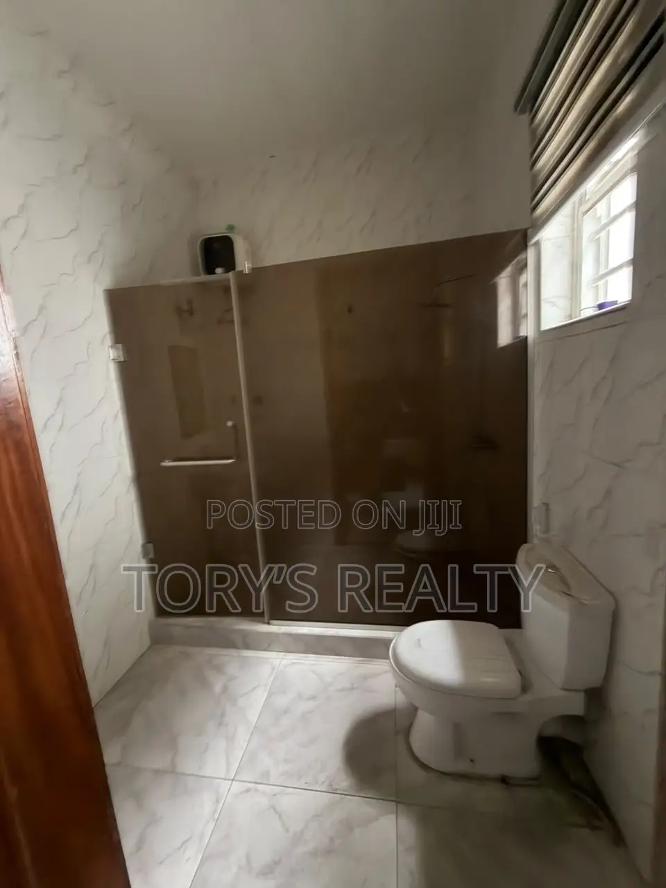1bdrm Apartment in Ikota for rent