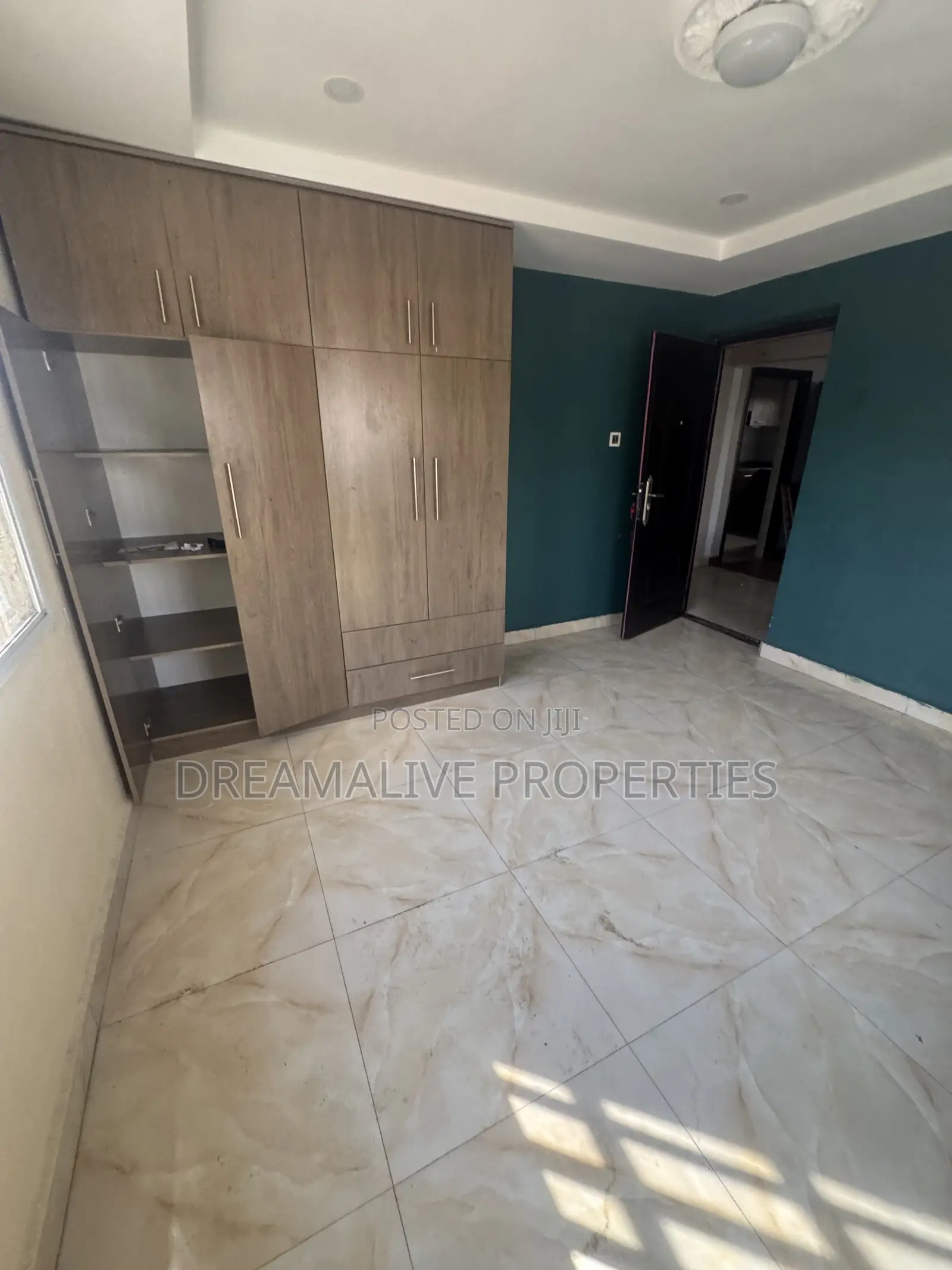 1bdrm Apartment in Wuse 2 for rent