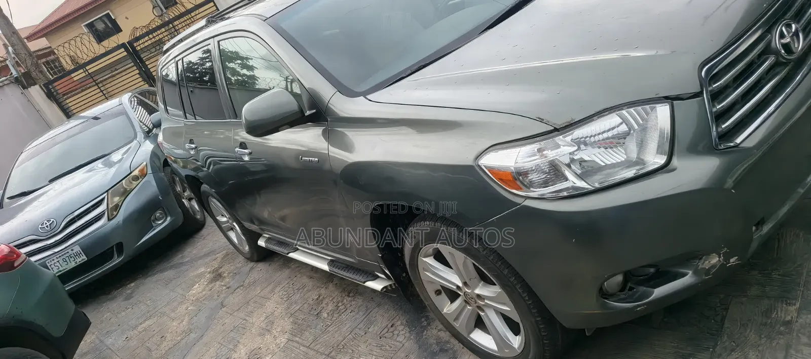 Toyota Highlander Limited 2012 Green