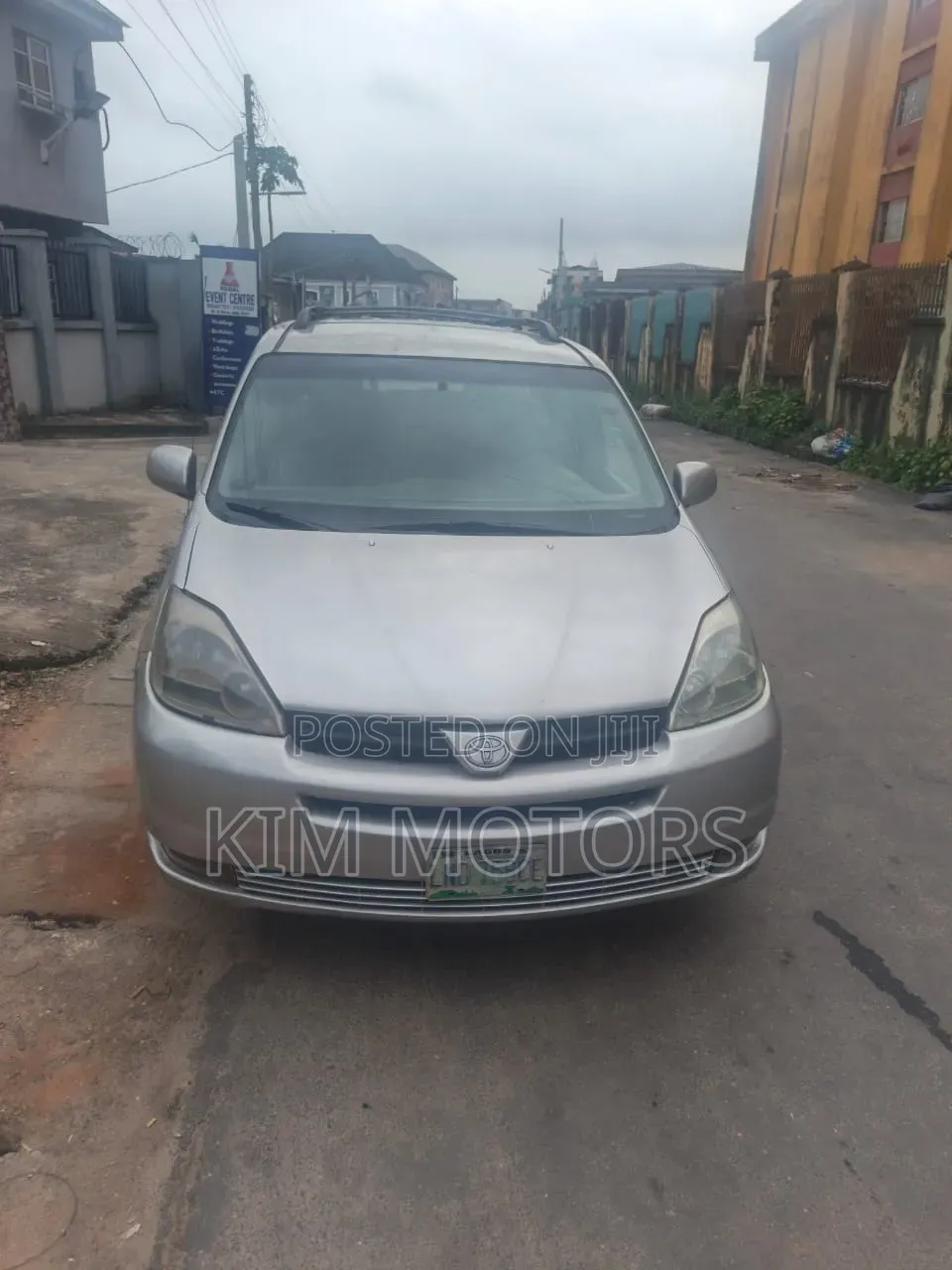 Toyota Sienna 2005 Silver