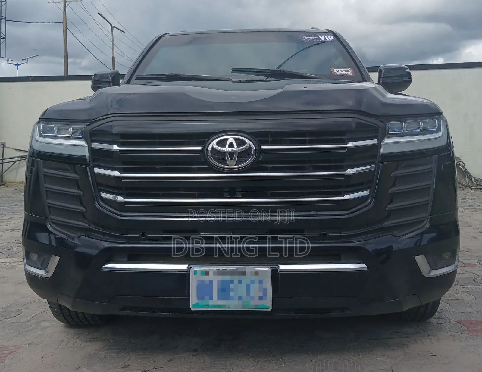 Toyota Land Cruiser 5.7 V8 VXR 2019 Black
