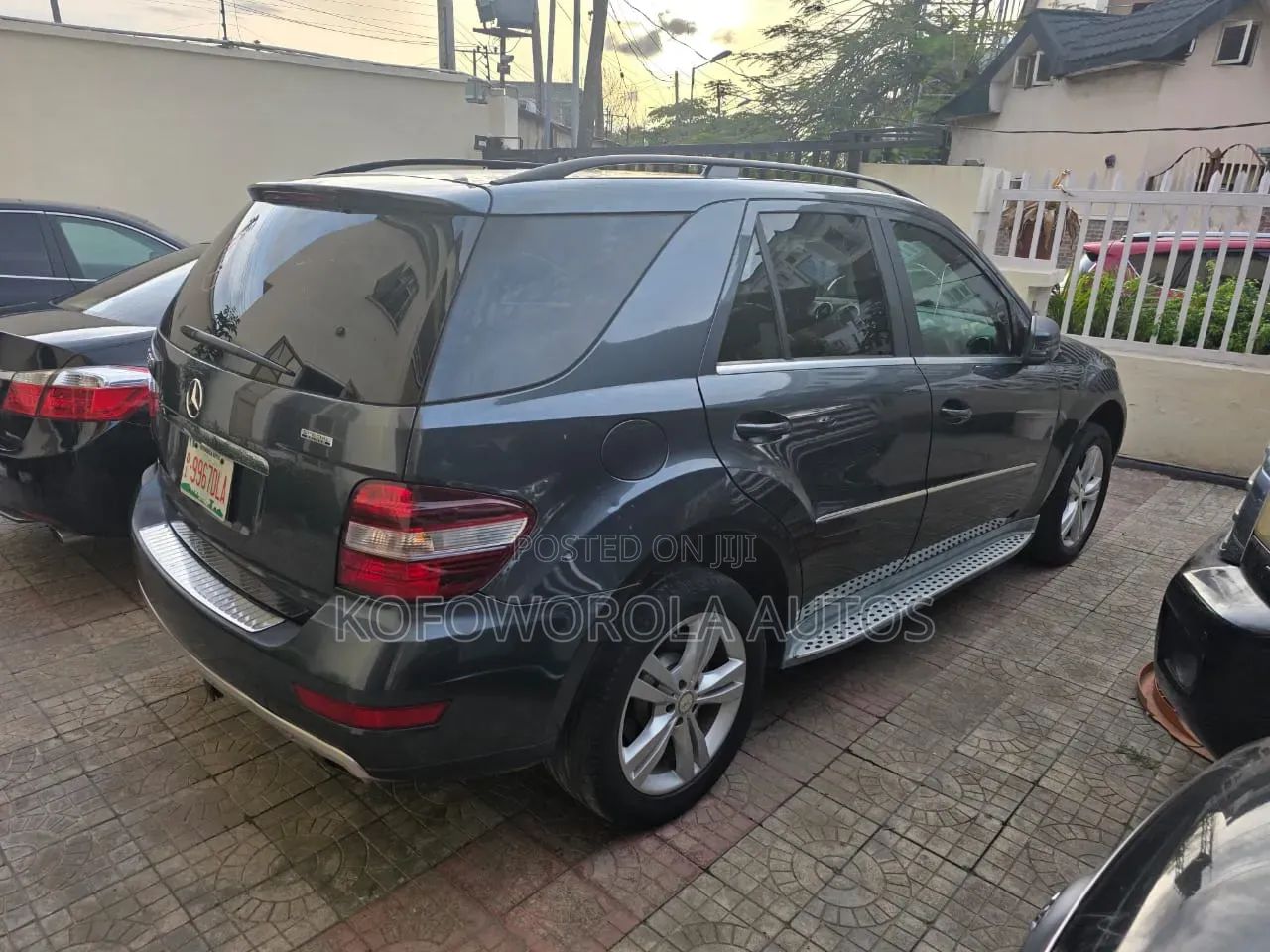 Mercedes-Benz M Class 2011 Gray