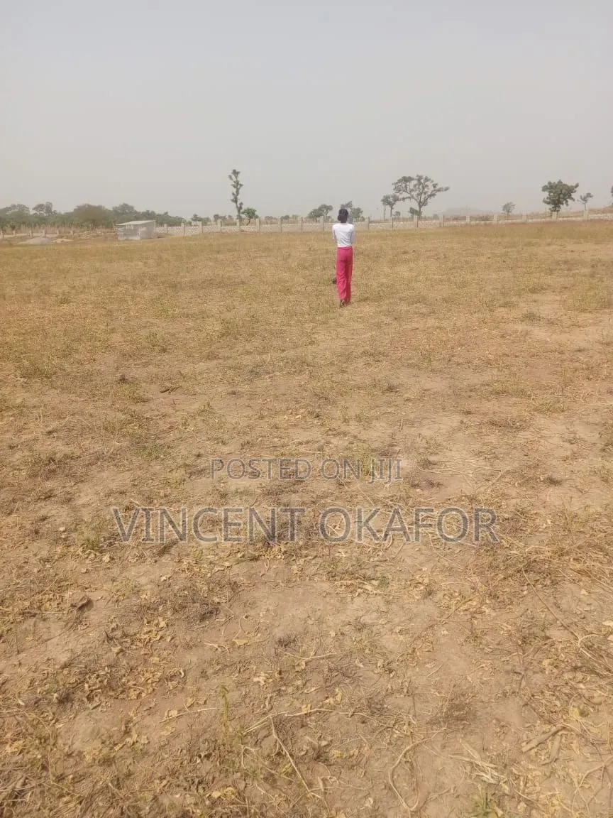 500sqm for 5 Bedroom Detached Duplex