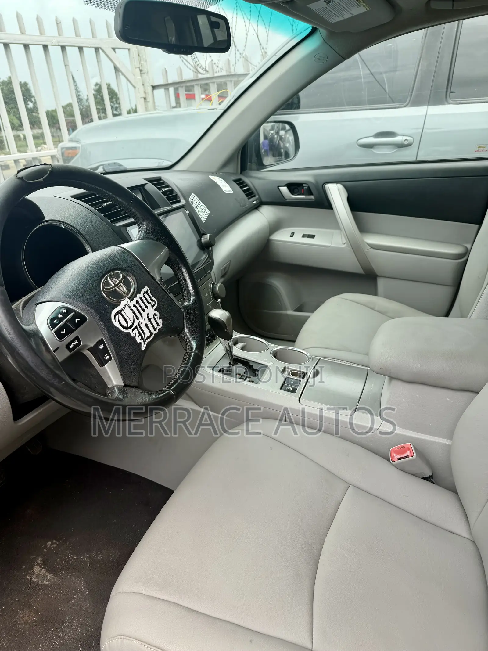 Toyota Highlander Limited 2012 Gray