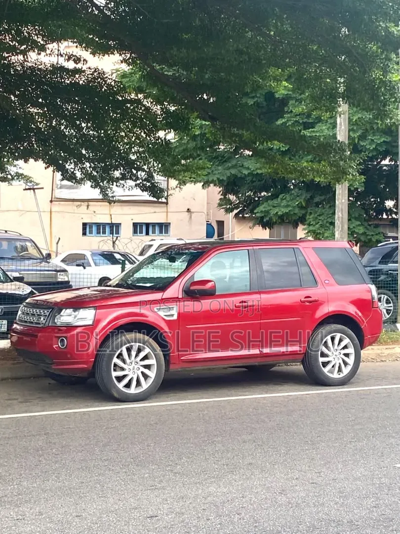 Land Rover Lr2 Base 2014 Red