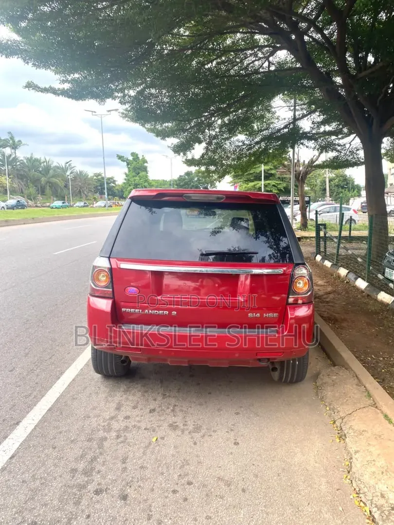 Land Rover Lr2 Base 2014 Red