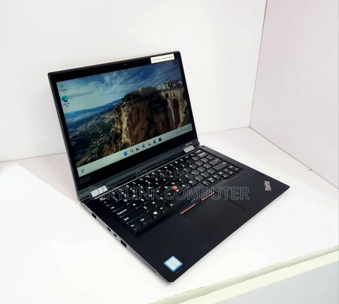 Laptop Lenovo ThinkPad X380 Yoga 8GB Intel Core i5 SSD 256GB