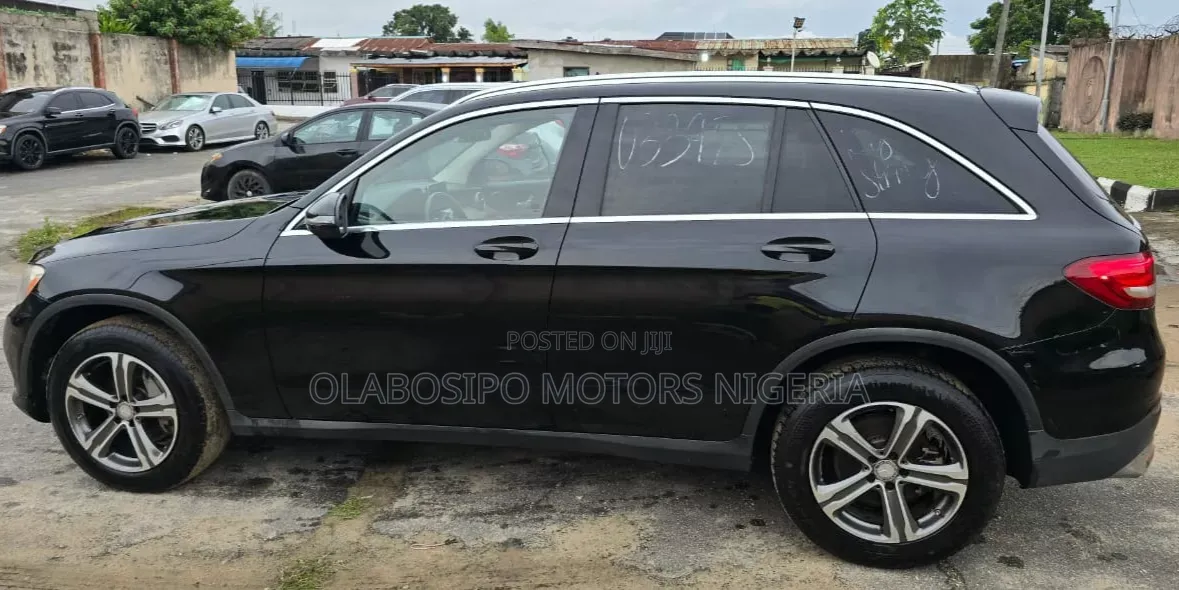 Mercedes-Benz GLC-Class 2016 Black