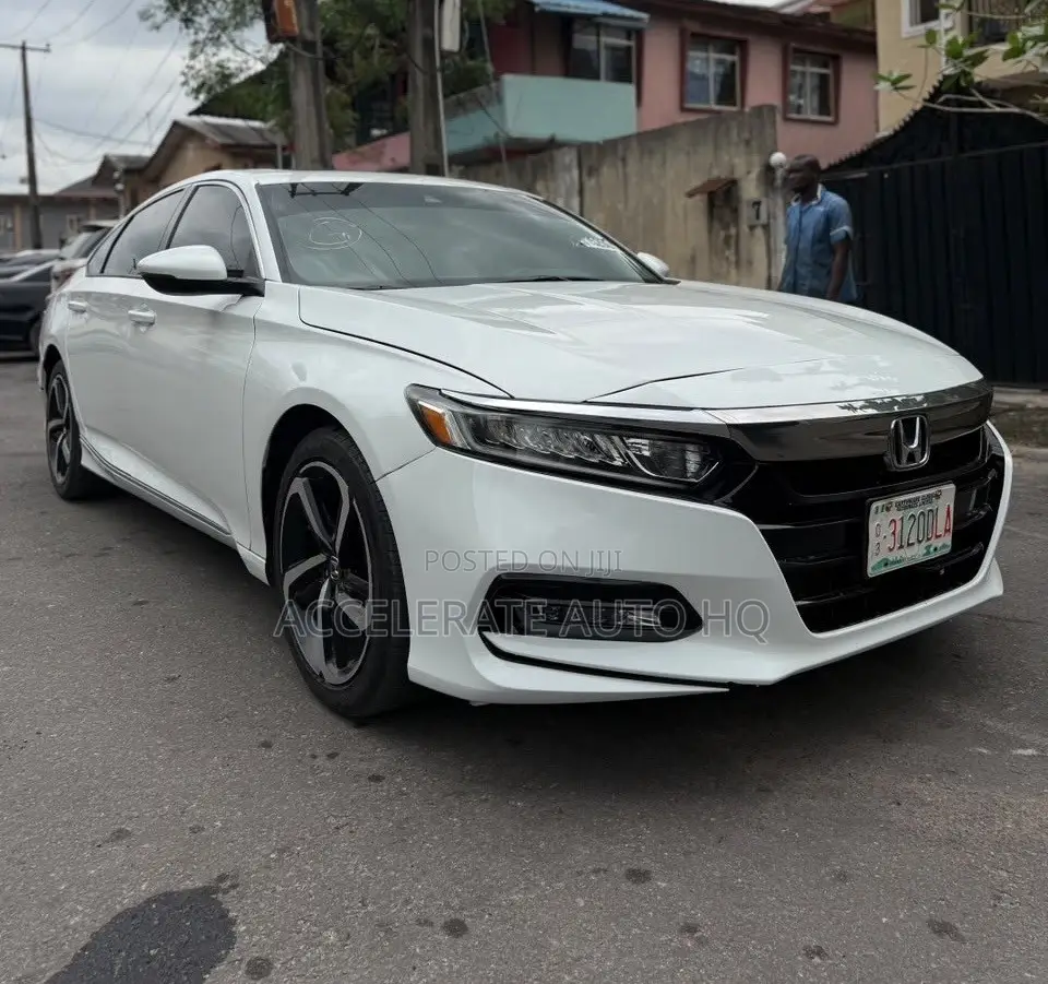 Honda Accord EX-L 2.0T 2018 White