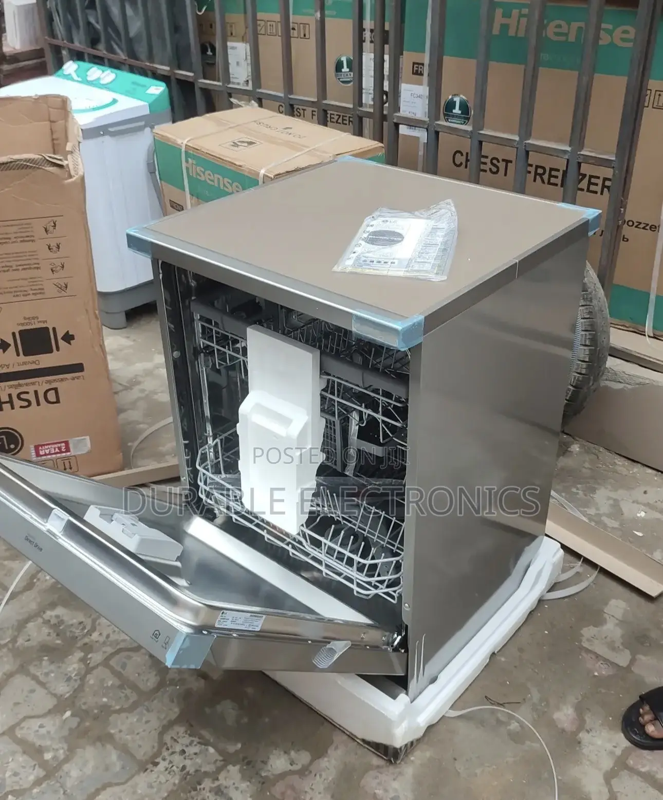 LG Inverter 14 Place Setting Dishwasher (Quadwash)