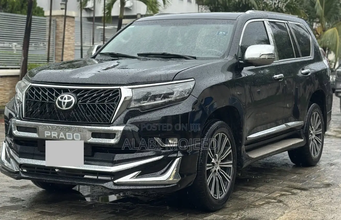Toyota Land Cruiser Prado 4.0 Petrol TX 2015 Black