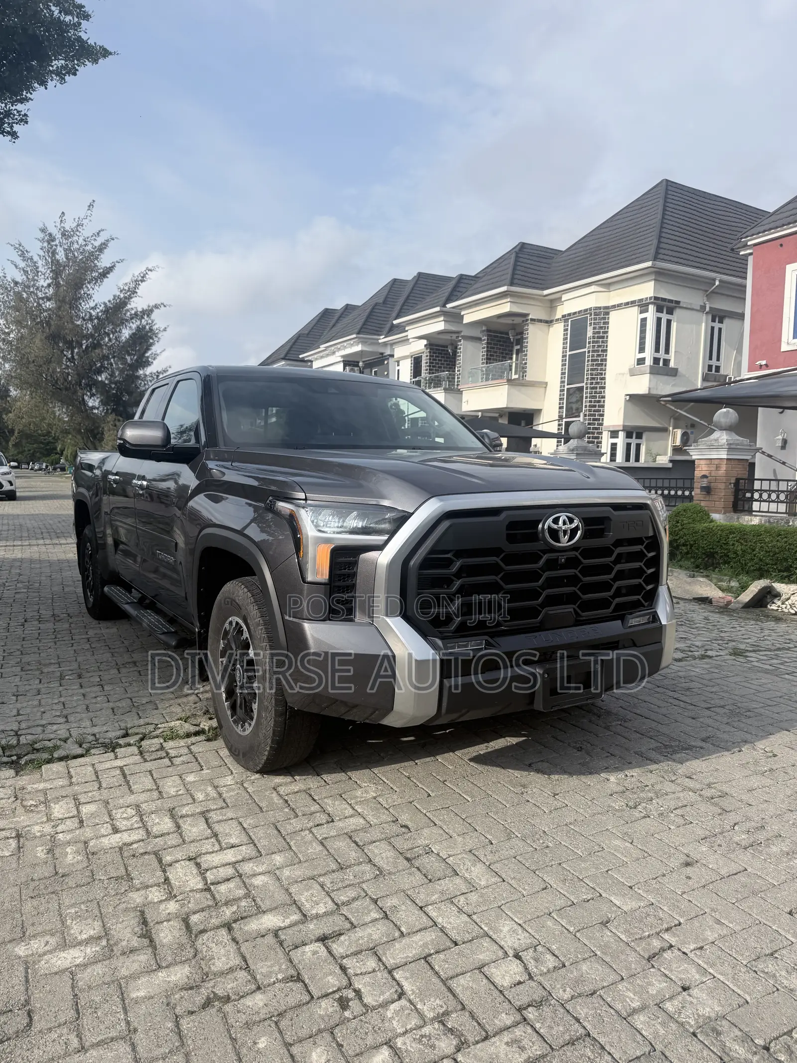 Toyota Tundra Limited 2022 Gray