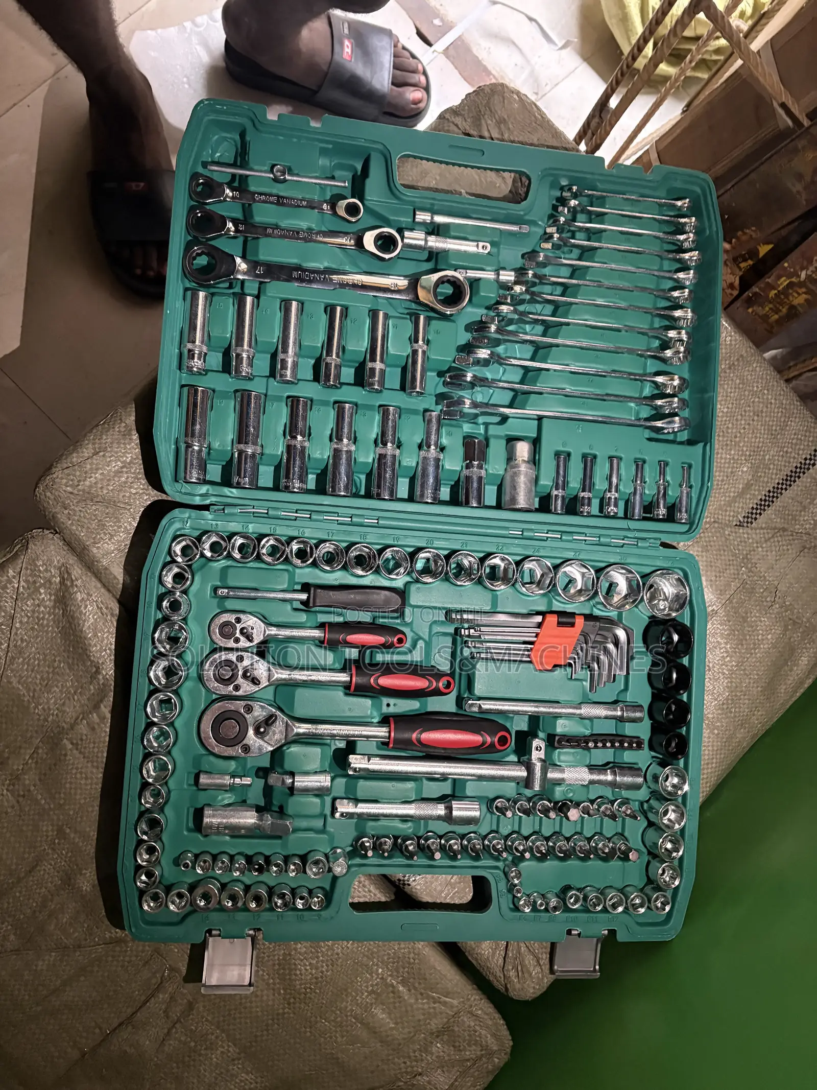 151 Mechanical Tool Set