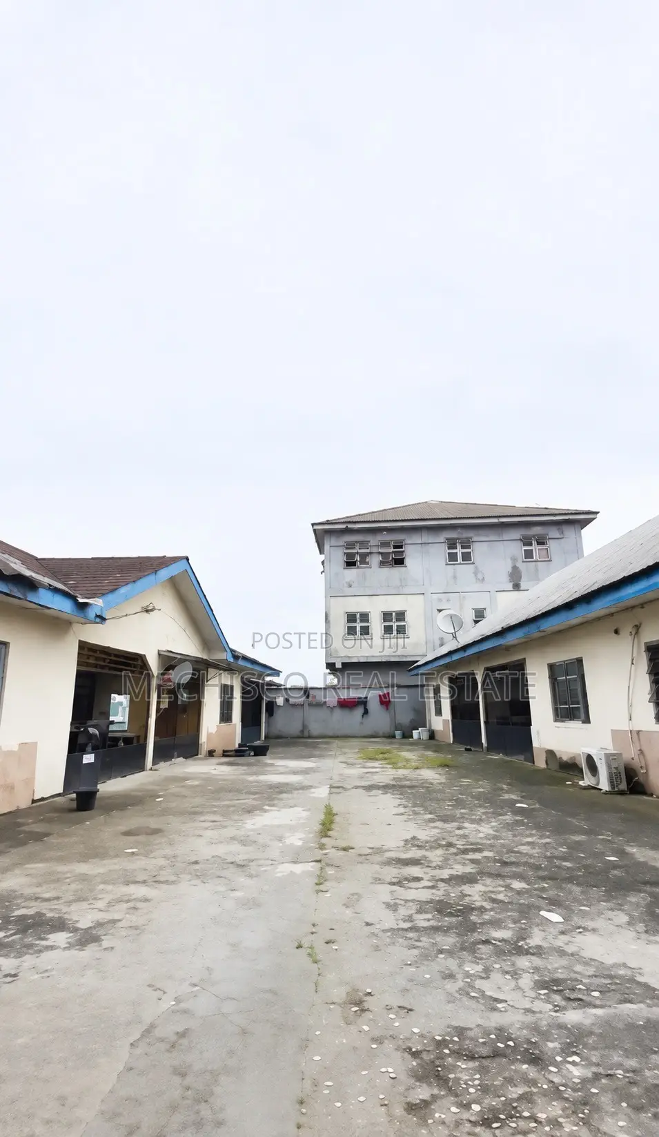 2bdrm Block of Flats in Rukpokwu for sale