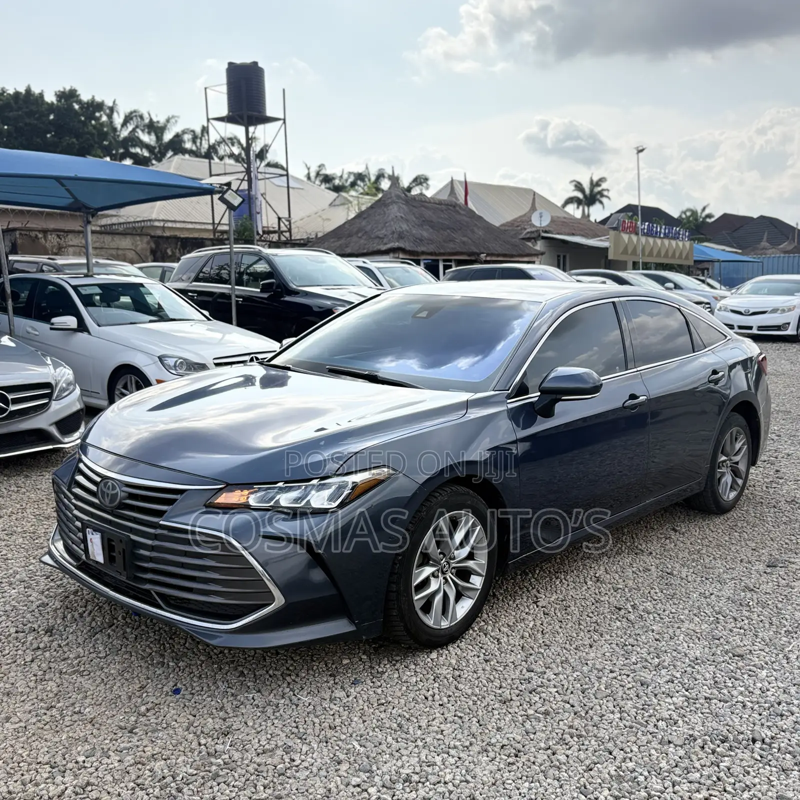 Toyota Avalon XLE FWD Sedan (3.5L V6 8A) 2019 Gray