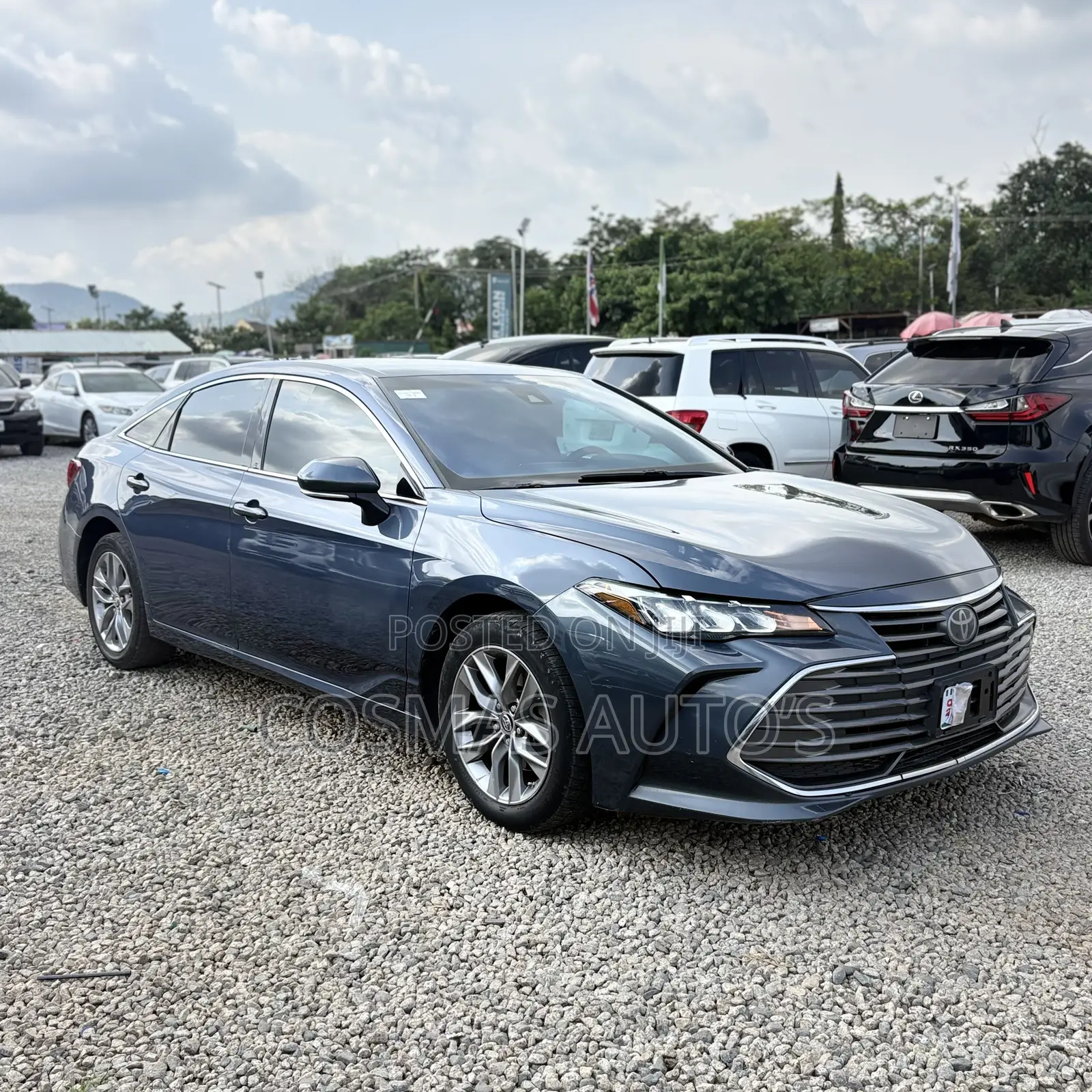 Toyota Avalon XLE FWD Sedan (3.5L V6 8A) 2019 Gray