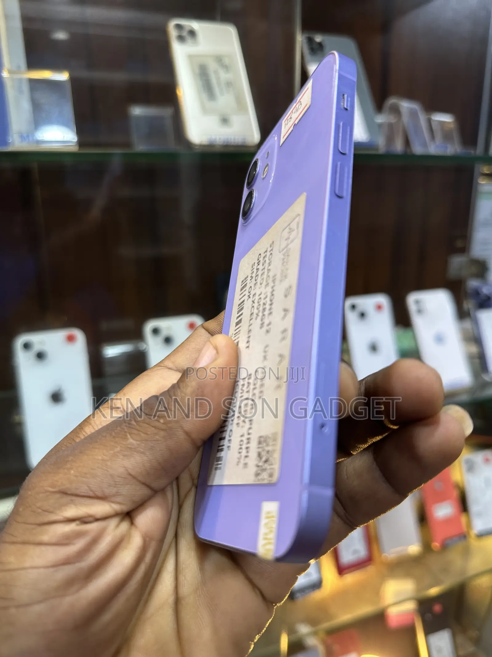 Apple iPhone 12 64 GB Purple
