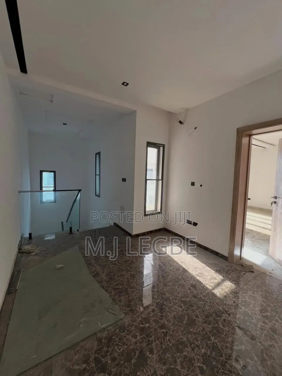 4bdrm Duplex in Phase1 for rent