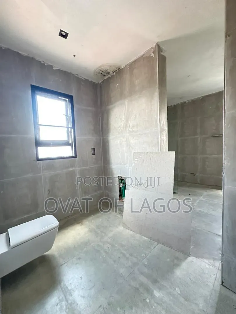 3bdrm Apartment in Old Ikoyi for sale