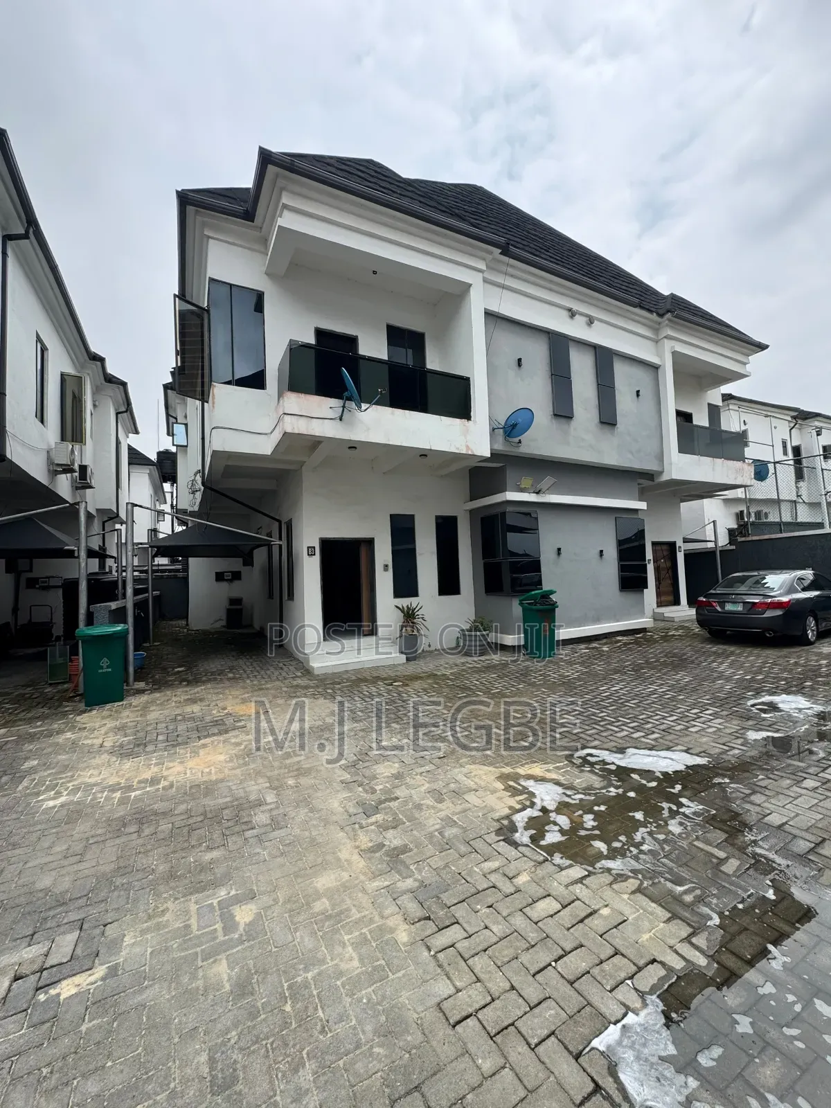 4bdrm Duplex in Vgc for rent