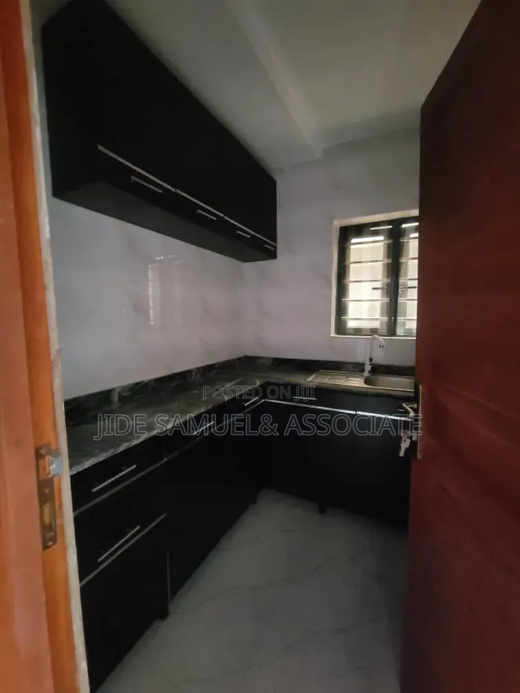 Furnished Mini Flat in Ayobo for rent