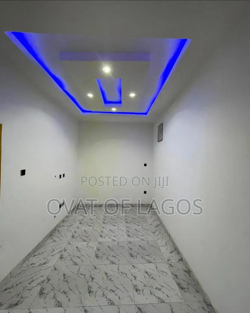 3bdrm Duplex in Orchid, Lekki Expressway for sale