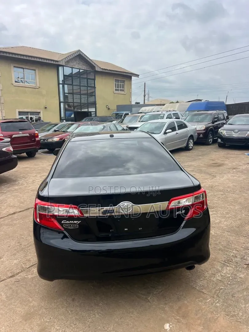 Toyota Camry 2013 Black