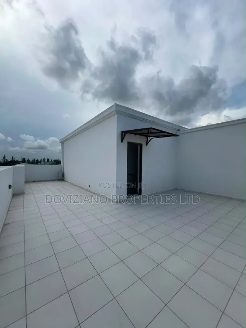 4bdrm Duplex in Old Ikoyi for rent