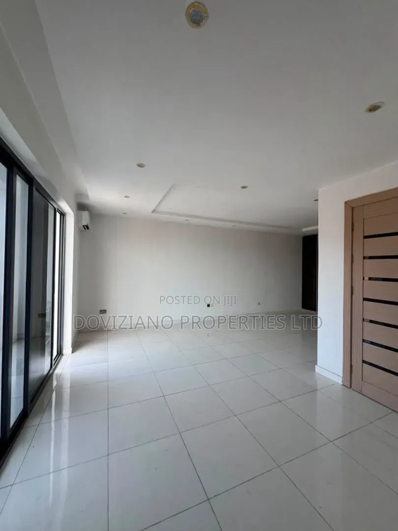 4bdrm Duplex in Old Ikoyi for rent