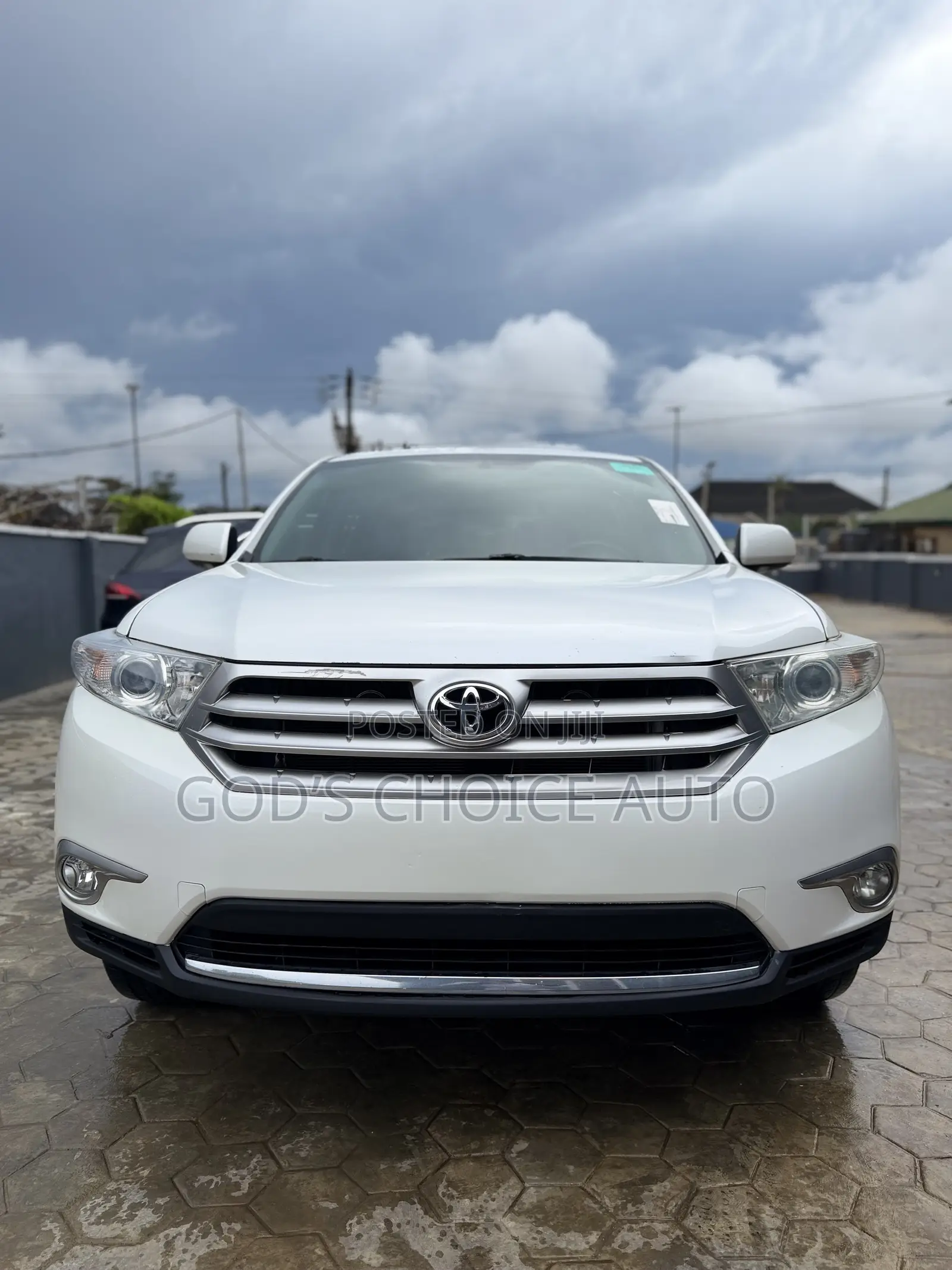 Toyota Highlander Limited 3.5L 2WD 2013 White