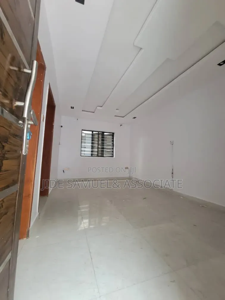Furnished Mini Flat in Ayobo for rent