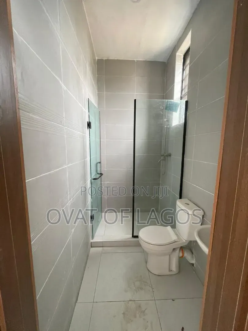 4bdrm Duplex in Abraham Adesanya for sale