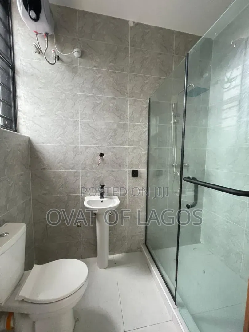 4bdrm Duplex in Abraham Adesanya for sale